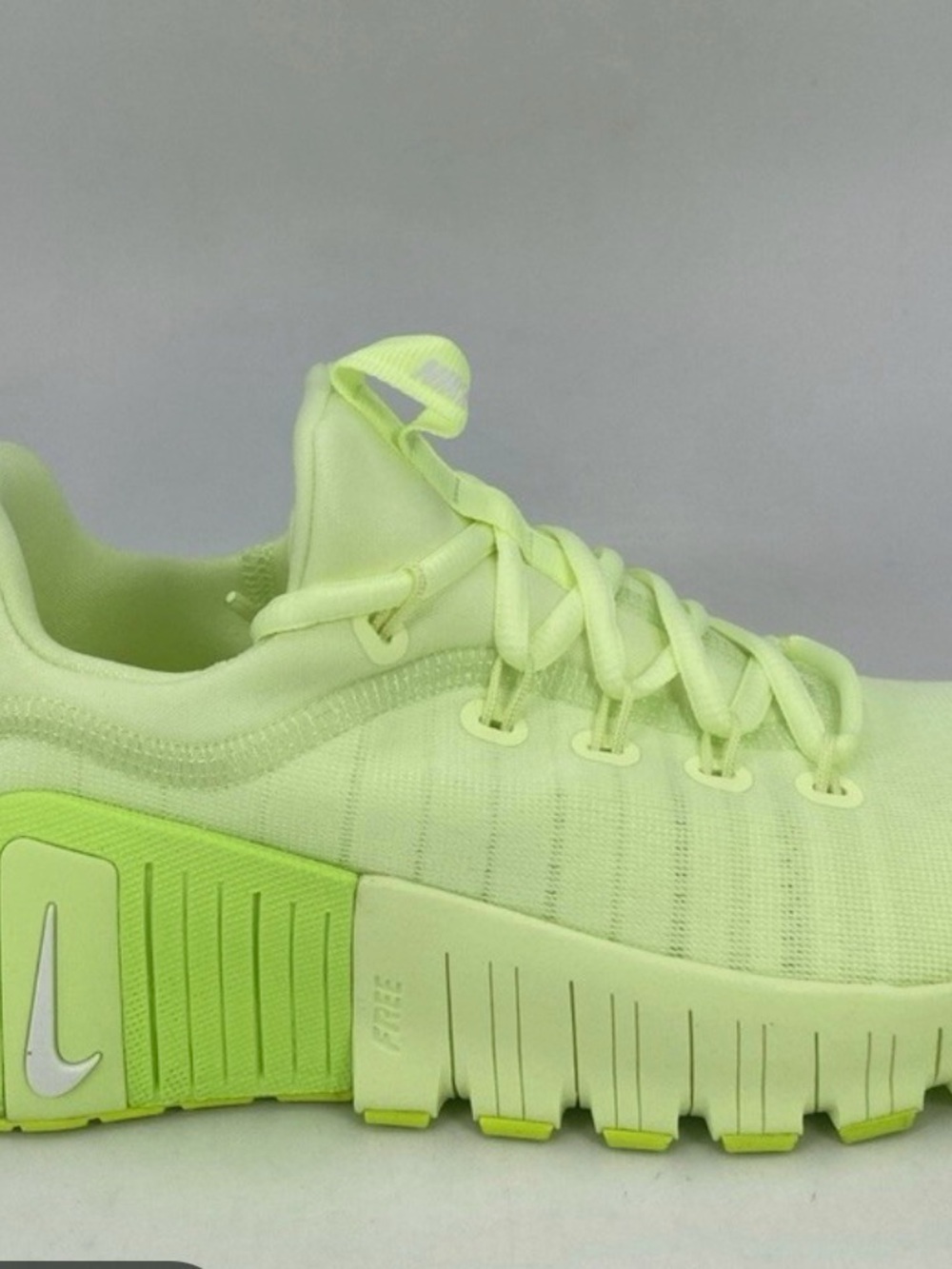 Nike Free Metcon 6 Barely Volt NWOB - Picture 4 of 9